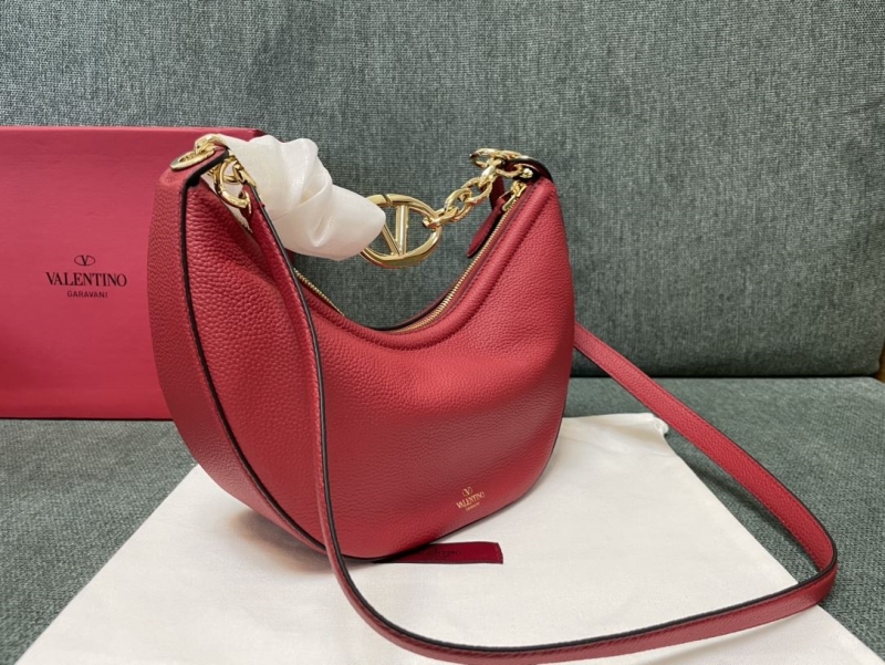 Va1e*ntin0 hobo bag